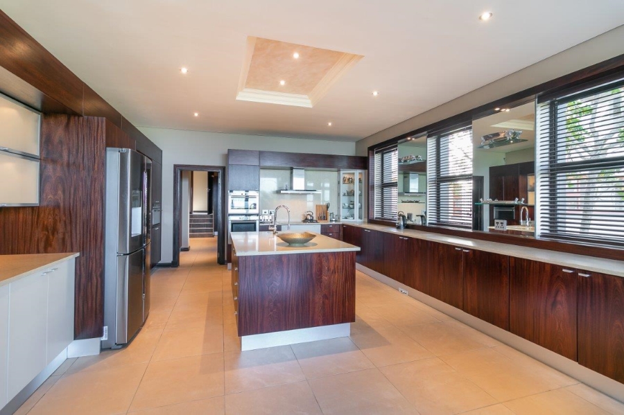 5 Bedroom Property for Sale in Pezula Golf Estate Western Cape